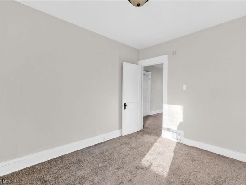 13012 Austin Avenue, Cleveland, OH 44108 Photo 30