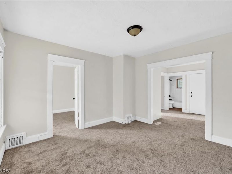 13012 Austin Avenue, Cleveland, OH 44108 Photo 7
