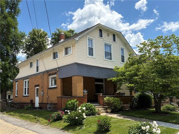 196 Beaver Street , New Brighton, PA 15066