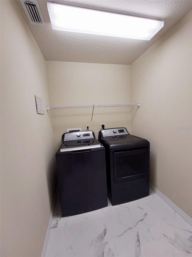 1102 NE 21st Terrace , Ocala, FL 34470 Photo