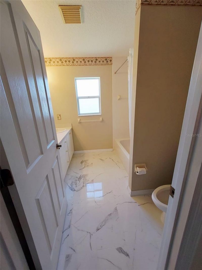 1102 NE 21st Terrace , Ocala, FL 34470 Photo