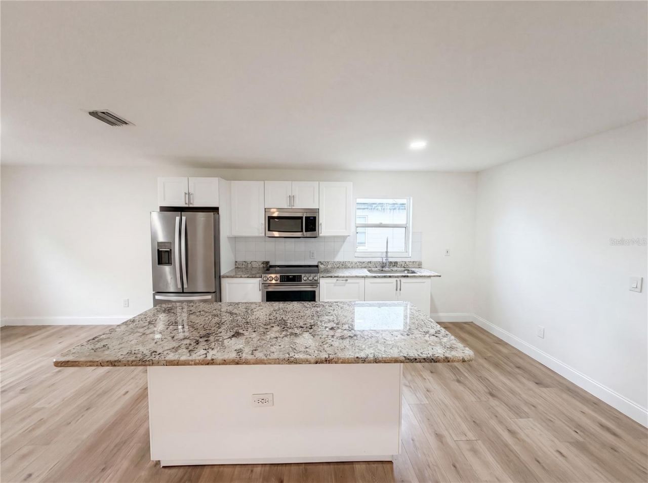 845 40th Avenue S, Saint Petersburg, FL 33705 Photo