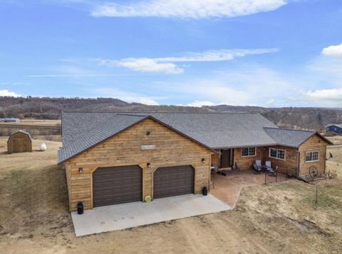 Main Photo