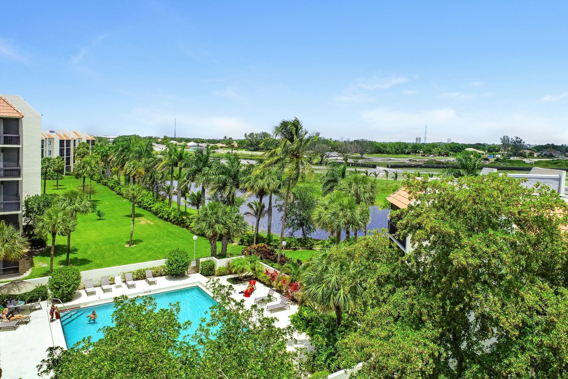 3000 Presidential Way, Unit 401, West Palm Beach, FL 33401 Photo