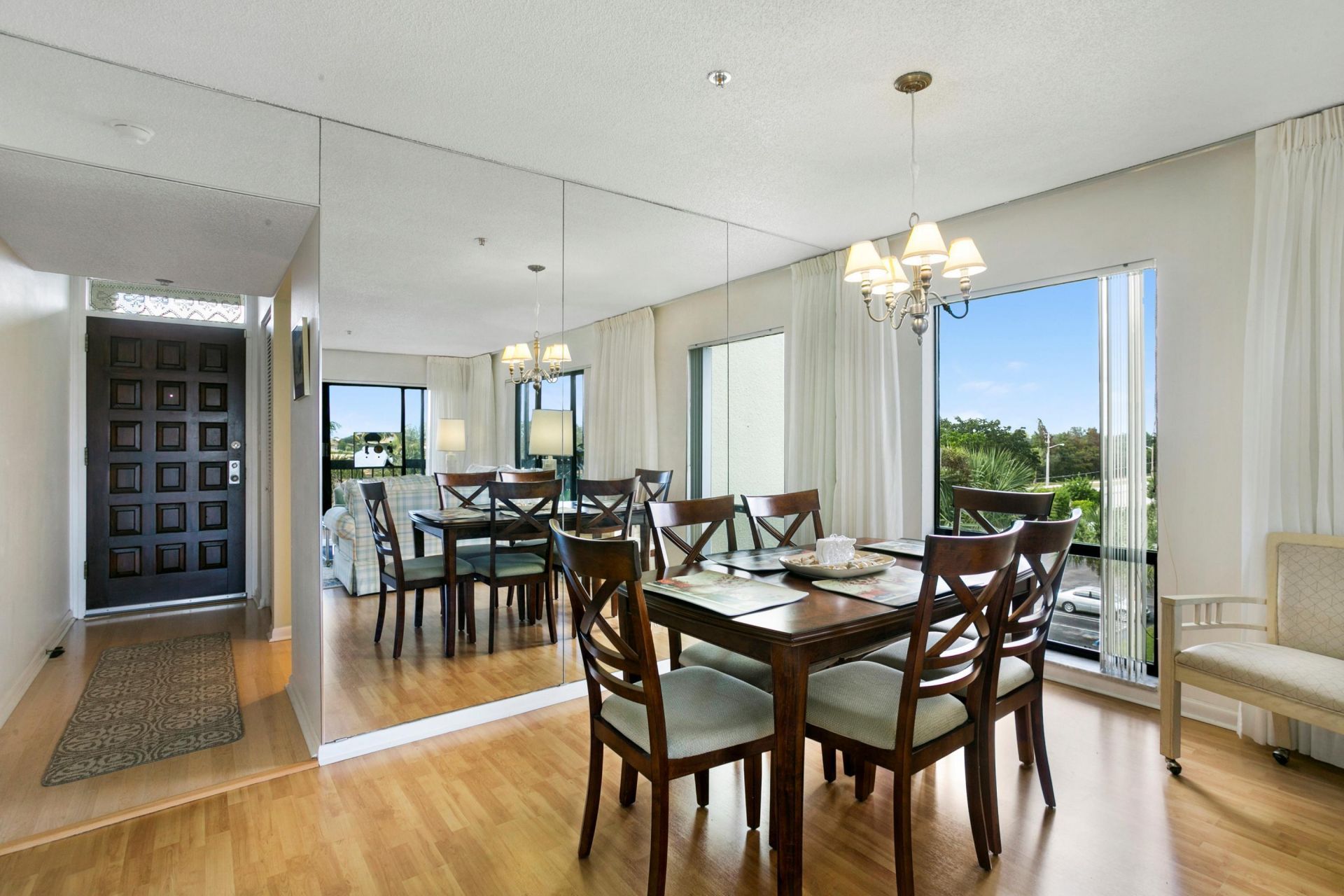 3000 Presidential Way, Unit 401, West Palm Beach, FL 33401 Photo