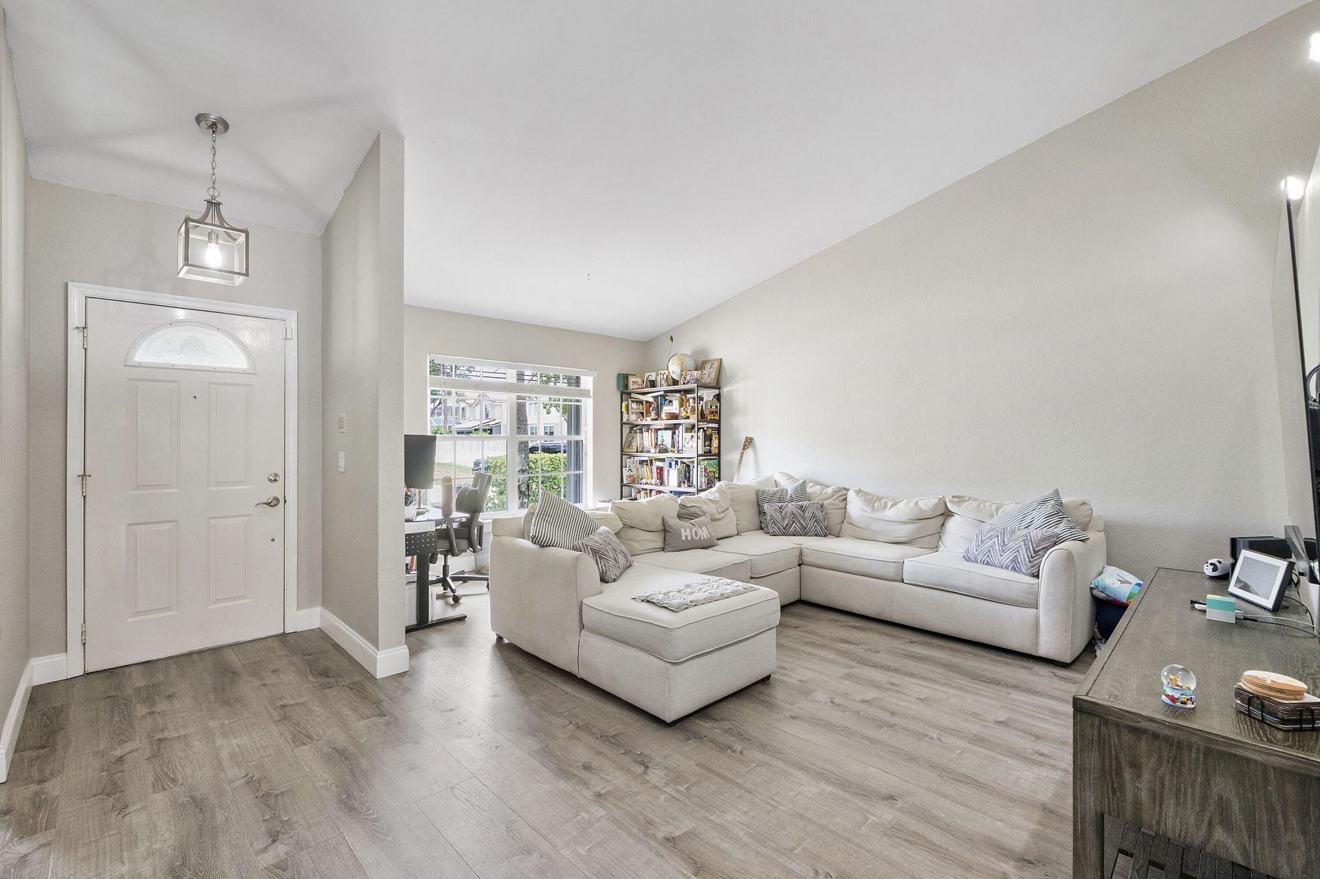 18242 Blue Lake Way, Boca Raton, FL 33498 Photo