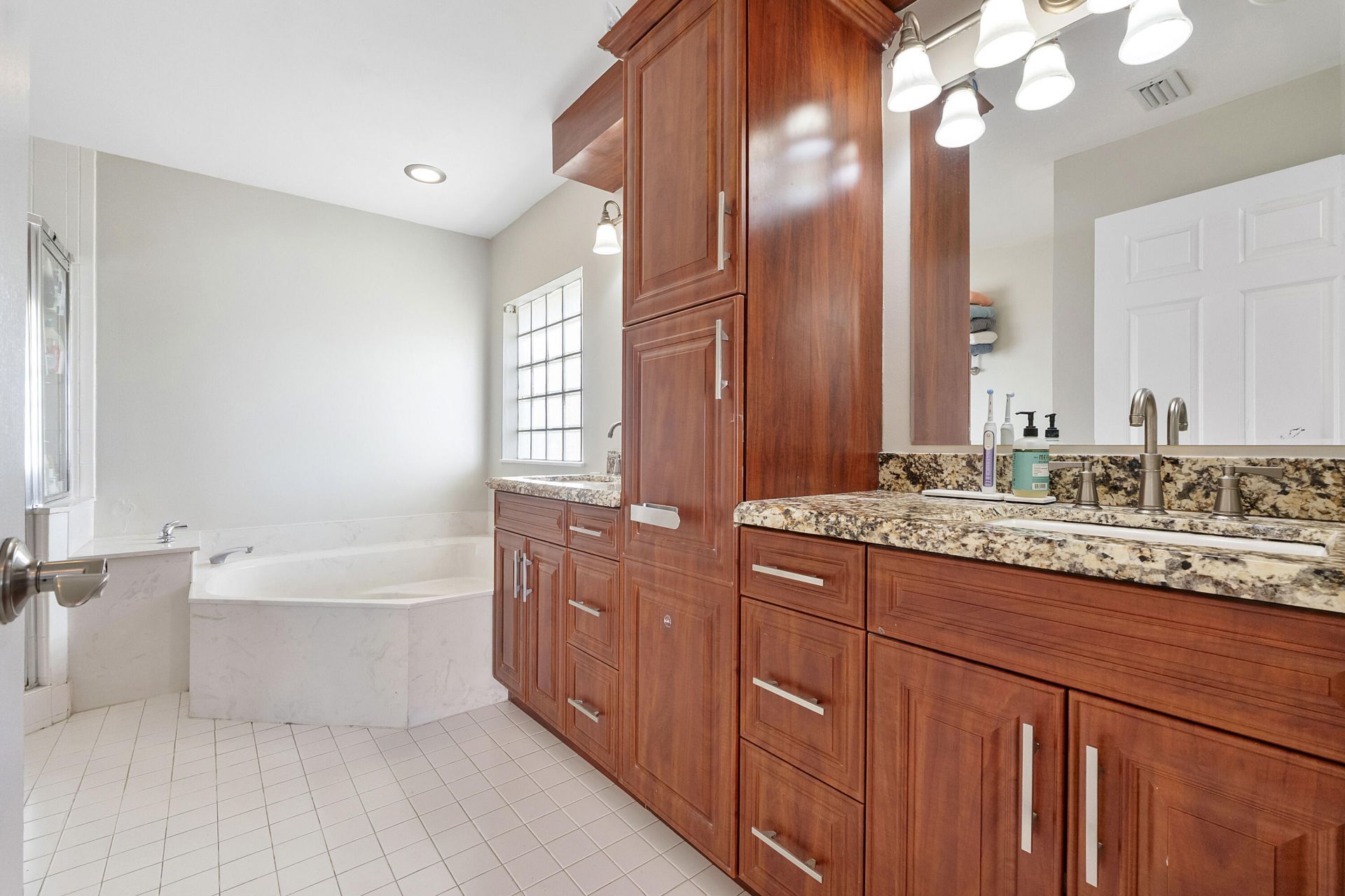 18242 Blue Lake Way, Boca Raton, FL 33498 Photo