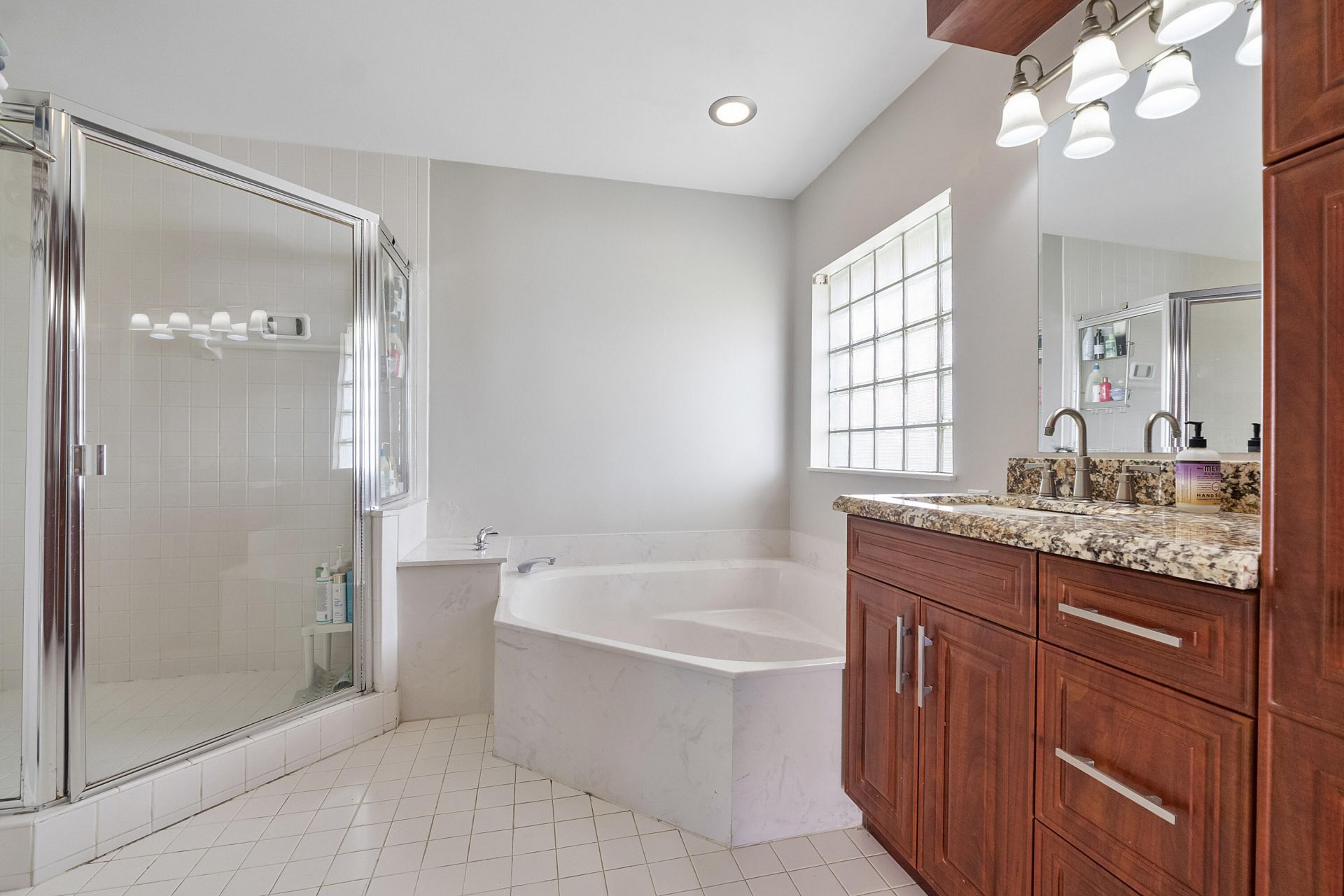 18242 Blue Lake Way, Boca Raton, FL 33498 Photo