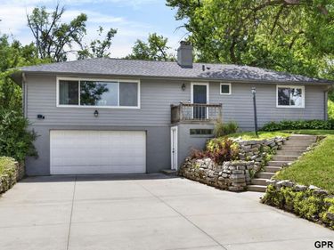 6223 Kansas Avenue, Omaha, NE 68104