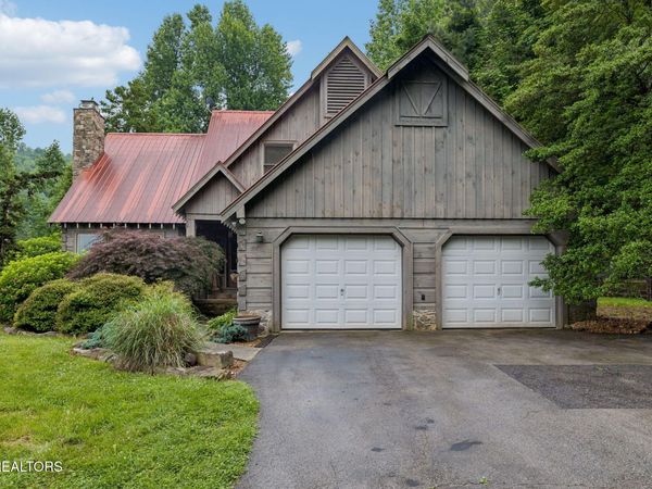 2500 Chimney Springs Rd, Cookeville, TN 38506