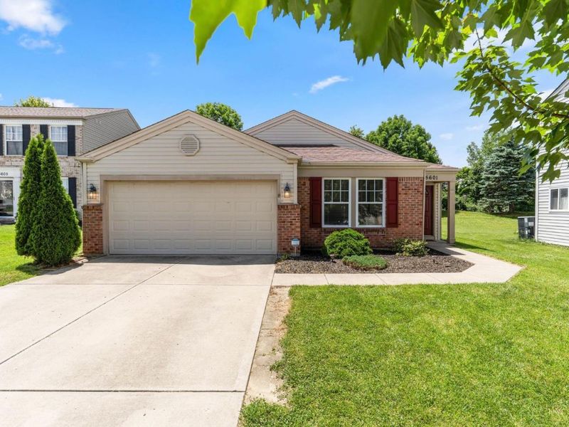 5601 Sterling Court, South Lebanon, OH 45065 Photo 1