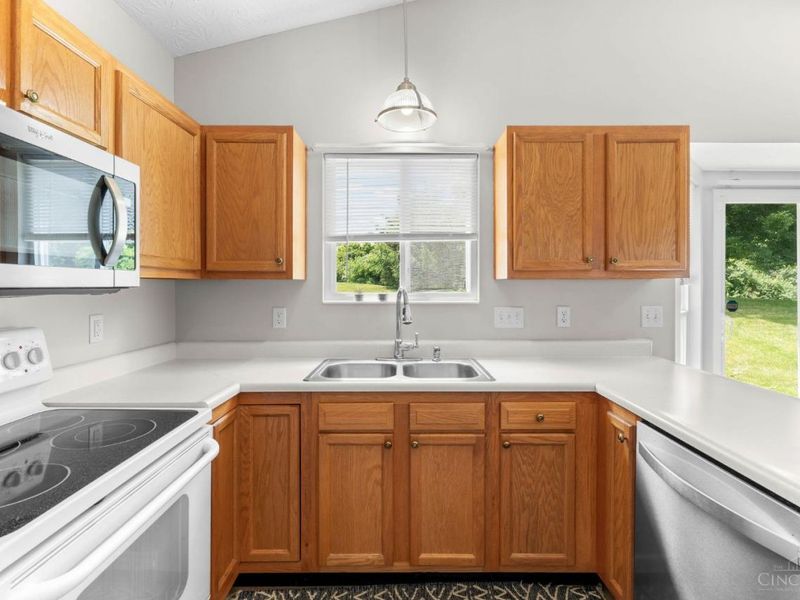 5601 Sterling Court, South Lebanon, OH 45065 Photo 22