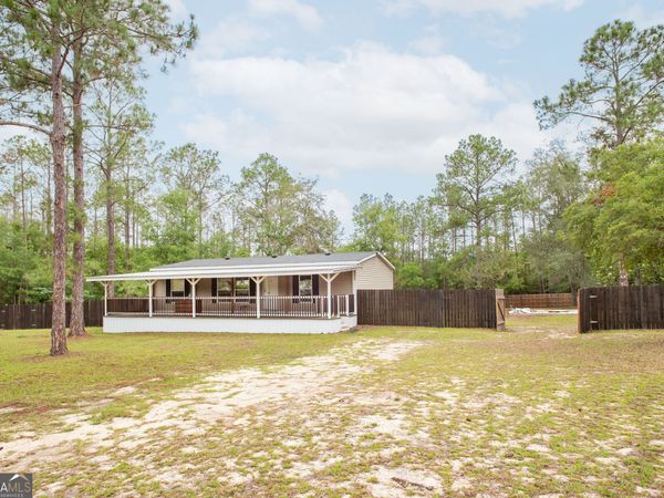 830 Satilla Circle, Blackshear, GA 31516