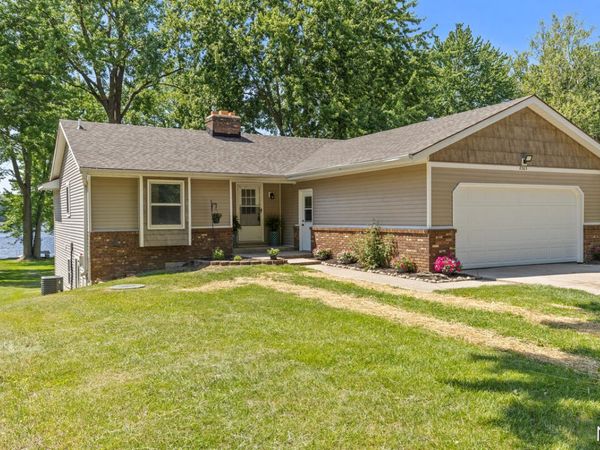 8303 Cowan Lake Drive NE, Rockford, MI 49341