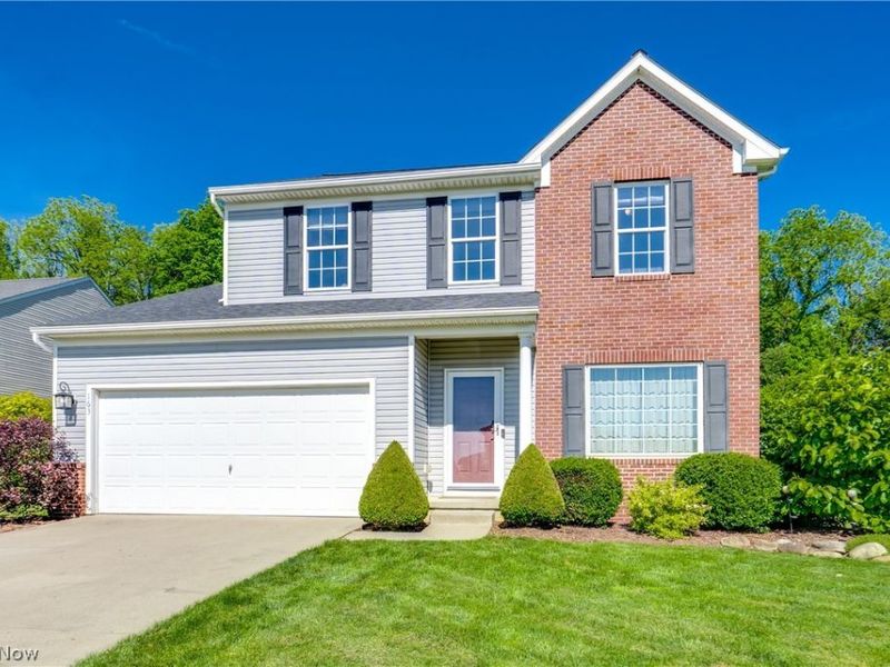 163 Newton Drive, Wadsworth, OH 44281 Photo 2