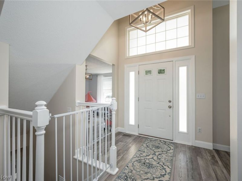 2942 Robert Gary Court, Medina, OH 44256 Photo 2