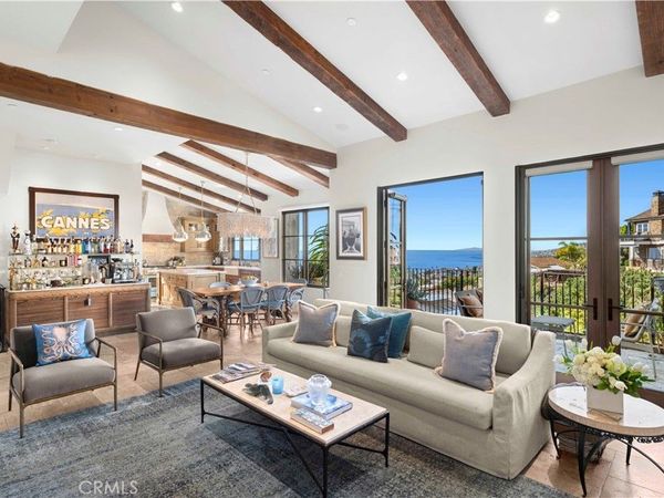 2100 Crestview Drive, Laguna Beach, CA 92651