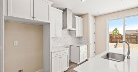 15492 Warbler Pl, Lathrop, CA 95330 Photo