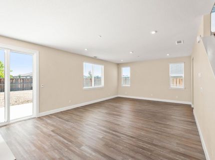 15492 Warbler Pl, Lathrop, CA 95330 Photo