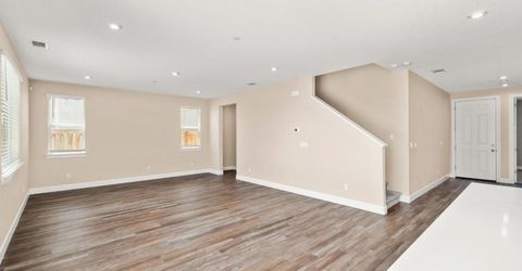 15492 Warbler Pl, Lathrop, CA 95330 Photo