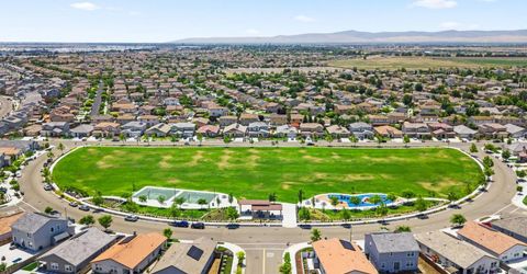 15492 Warbler Pl, Lathrop, CA 95330 Photo