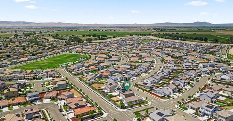 15492 Warbler Pl, Lathrop, CA 95330 Photo