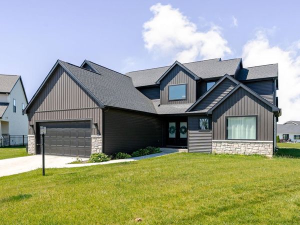 17213 Sonic Court, Huntertown, IN 46748