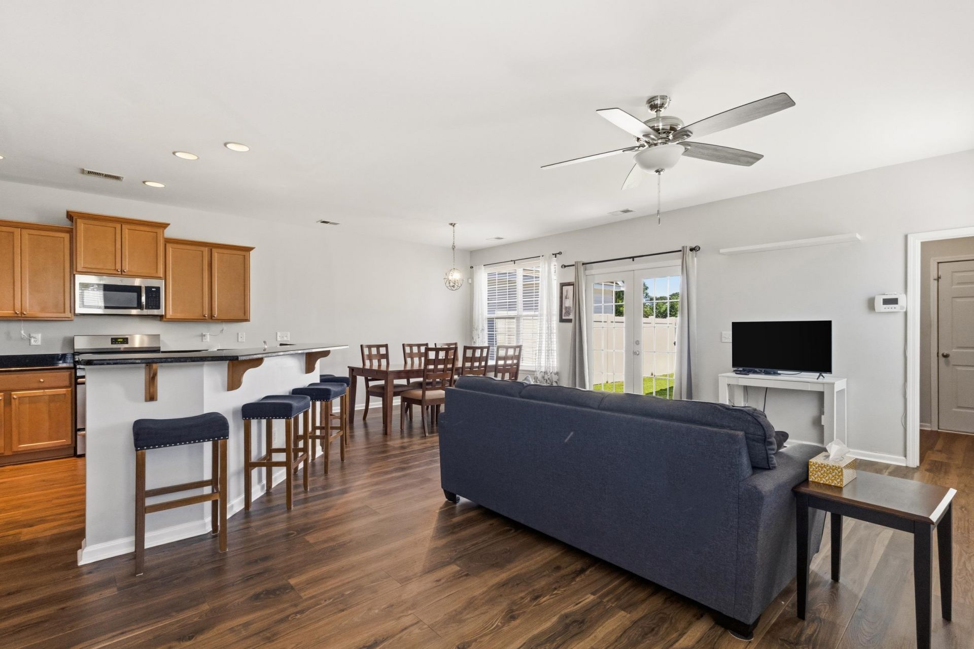 4536 Livorn Loop  Photo 14