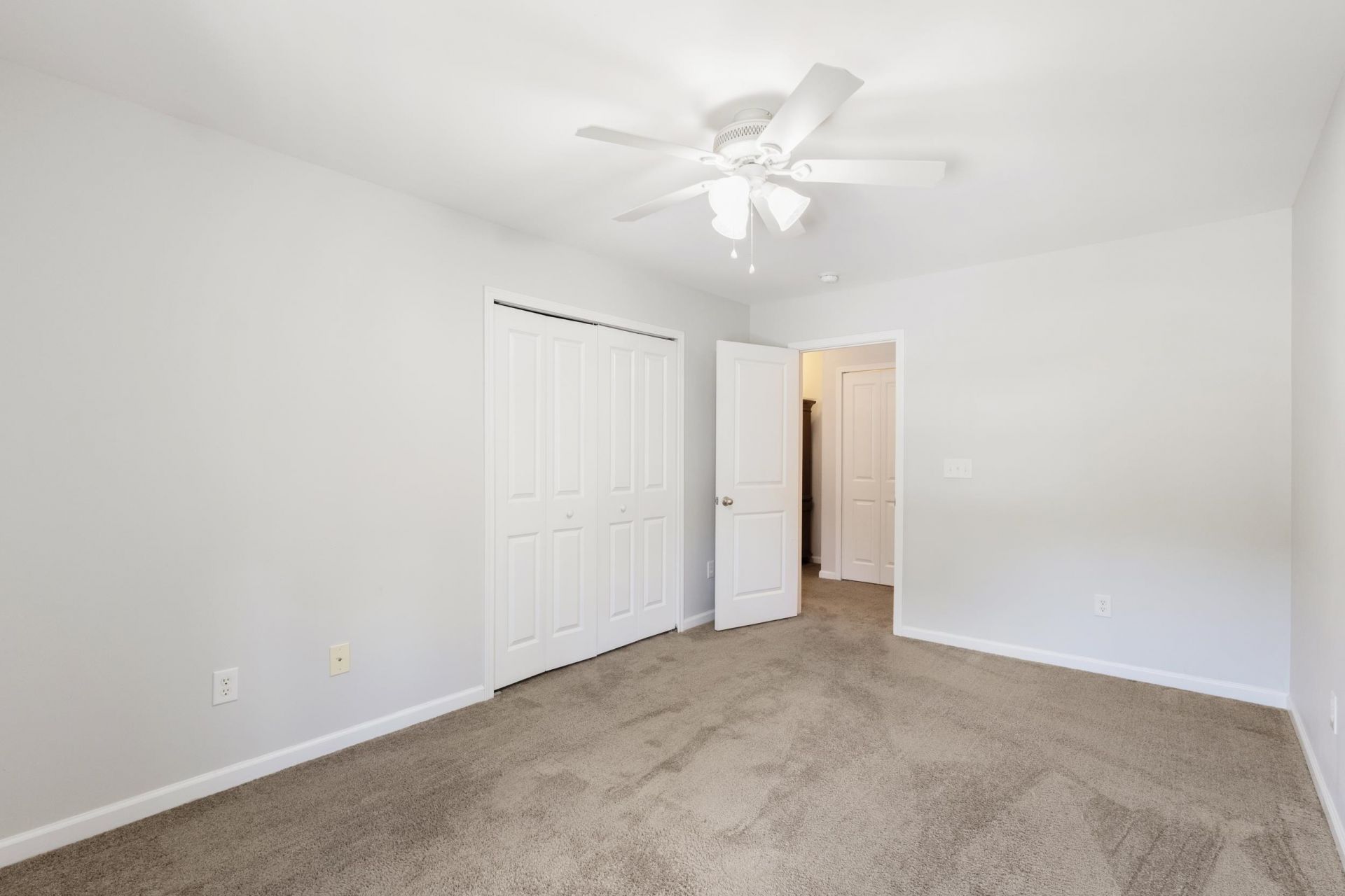 4536 Livorn Loop  Photo 36
