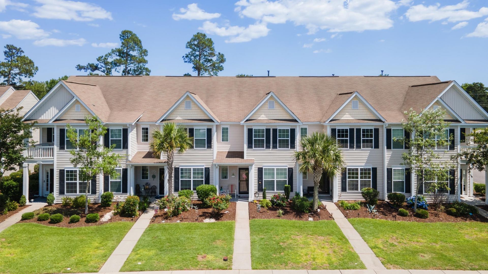 4536 Livorn Loop  Photo 6