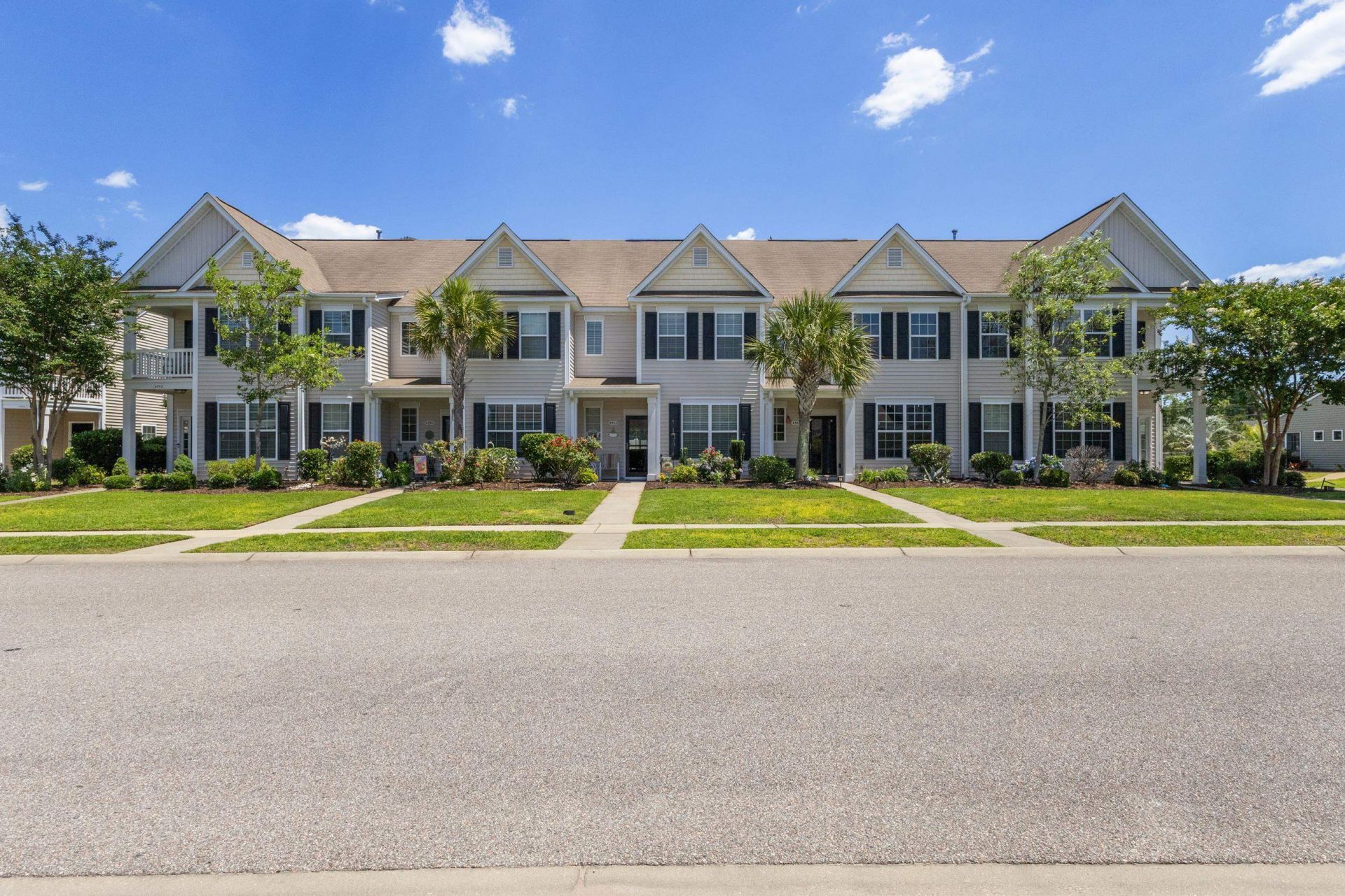 4536 Livorn Loop  Photo 8
