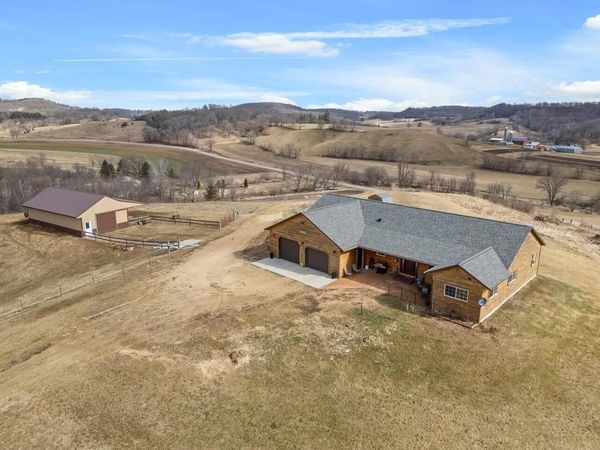 22855 Kettle ROAD, Wilton, WI 54670