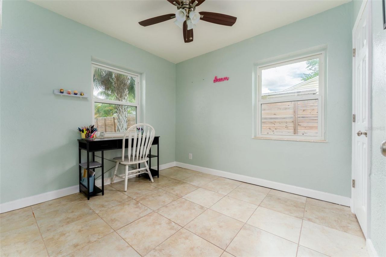 130 41st Avenue Ne, Saint Petersburg, FL 33703 Photo