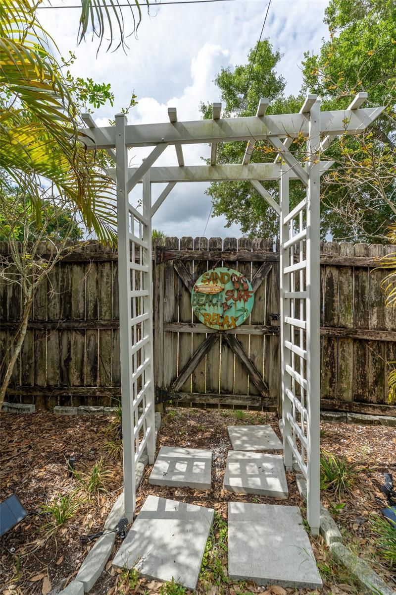130 41st Avenue Ne, Saint Petersburg, FL 33703 Photo