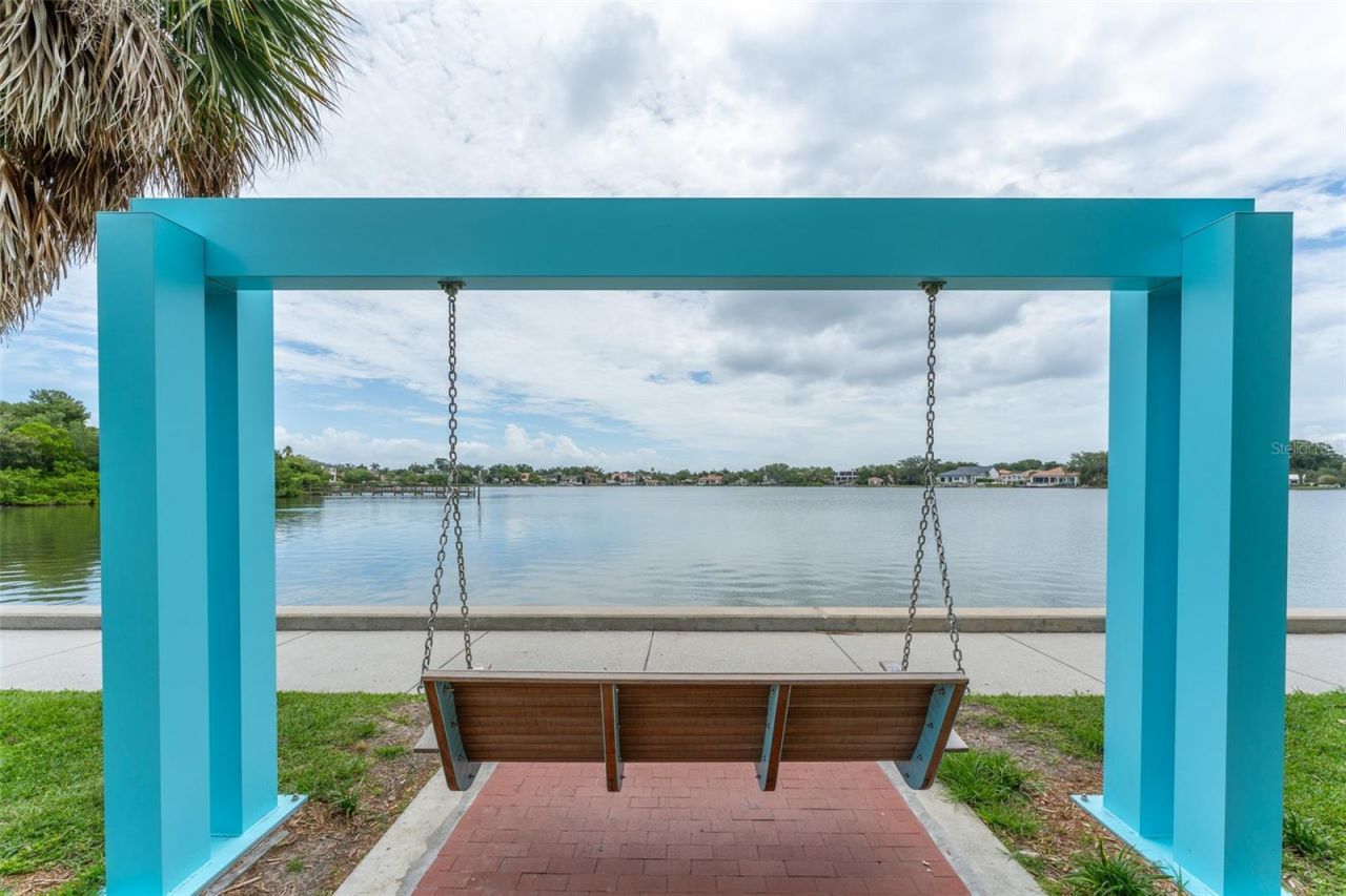 130 41st Avenue Ne, Saint Petersburg, FL 33703 Photo