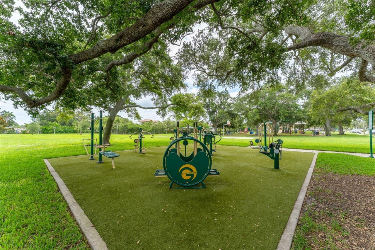 130 41st Avenue Ne, Saint Petersburg, FL 33703 Photo