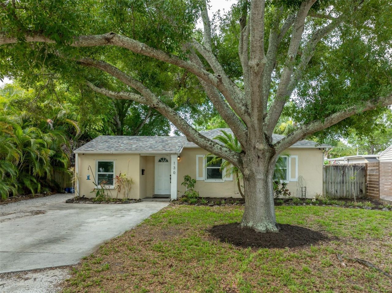130 41st Avenue Ne, Saint Petersburg, FL 33703 Photo