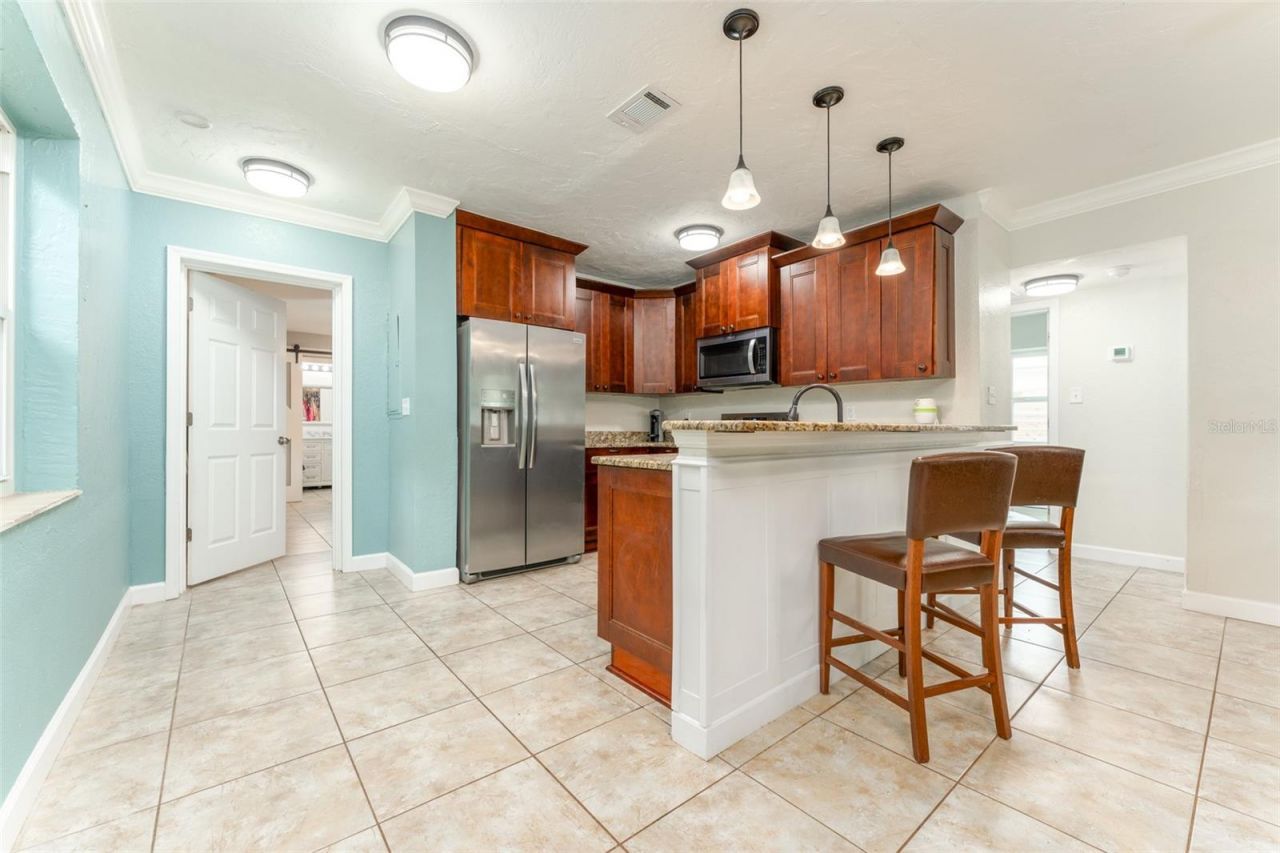 130 41st Avenue Ne, Saint Petersburg, FL 33703 Photo