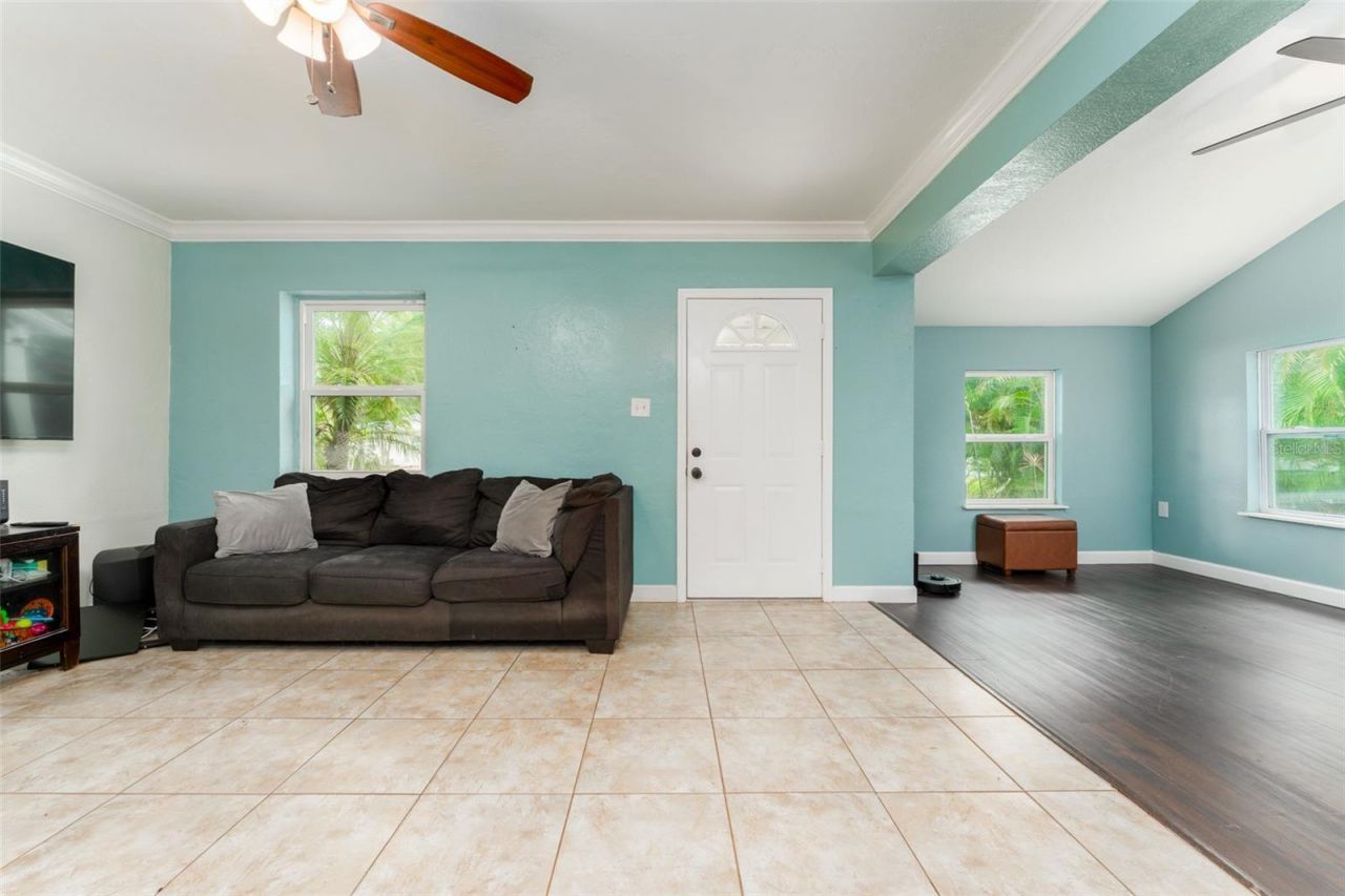 130 41st Avenue Ne, Saint Petersburg, FL 33703 Photo