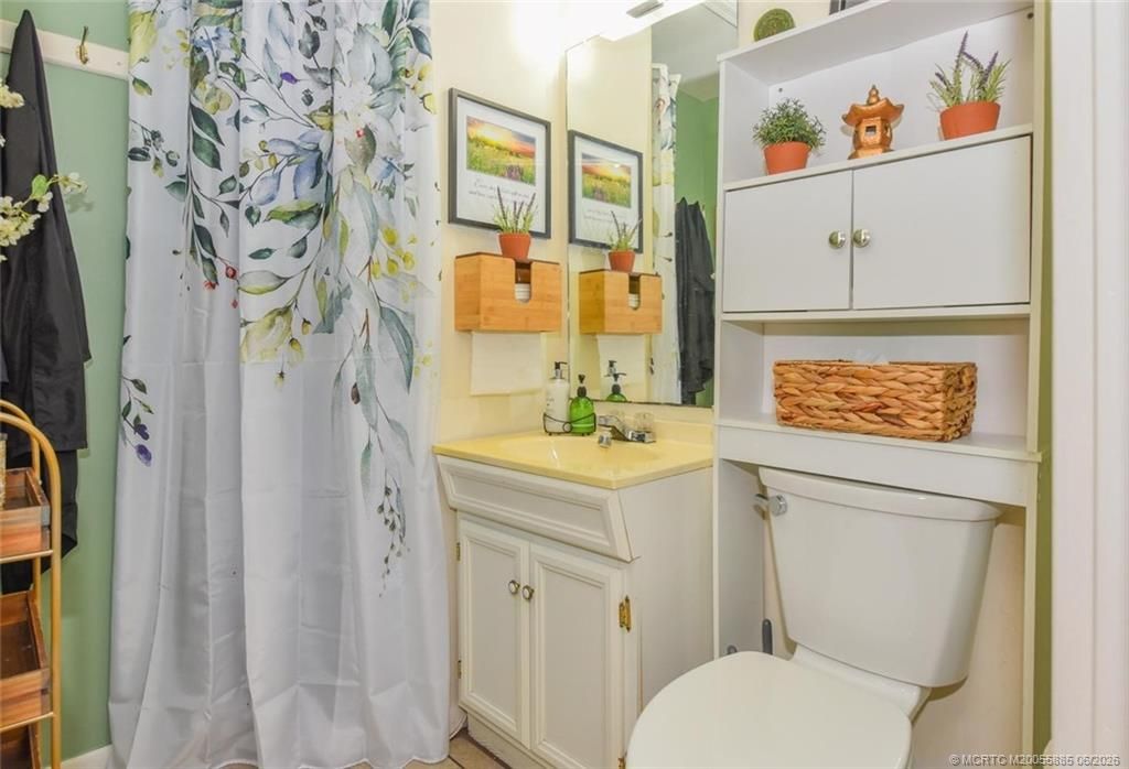 3190 NE Maple Avenue, Jensen Beach, FL 34957 Photo