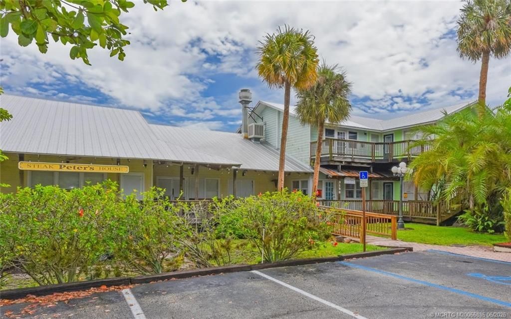 3190 NE Maple Avenue, Jensen Beach, FL 34957 Photo