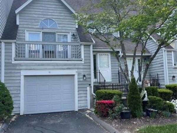16 Hawley , Unit 16, Stratford, CT 06614
