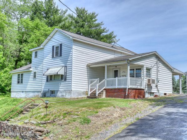 92 Valentine Street, Moosic, PA 18507
