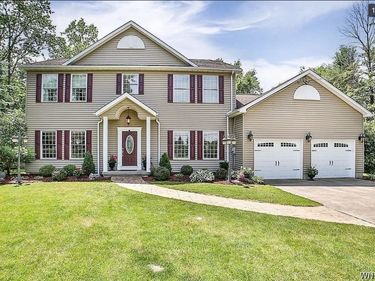 2694 Bedell Road , Grand Island, NY 14072