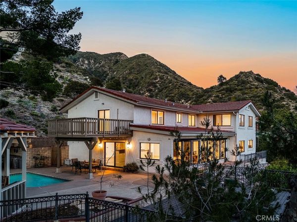 5660 Pine Cone Road, La Crescenta, CA 91214