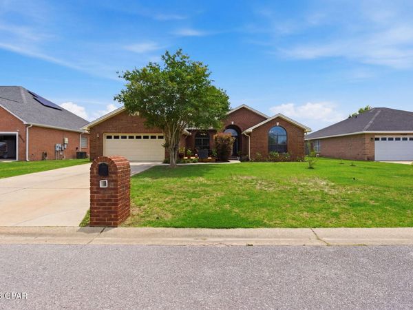 3407 Hillcrest Drive , Panama City, FL 32405