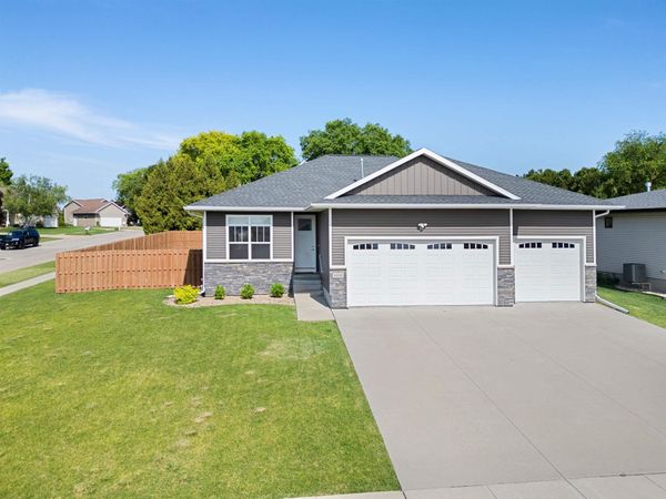 4606 Gloria Street, Cedar Falls, IA 50613