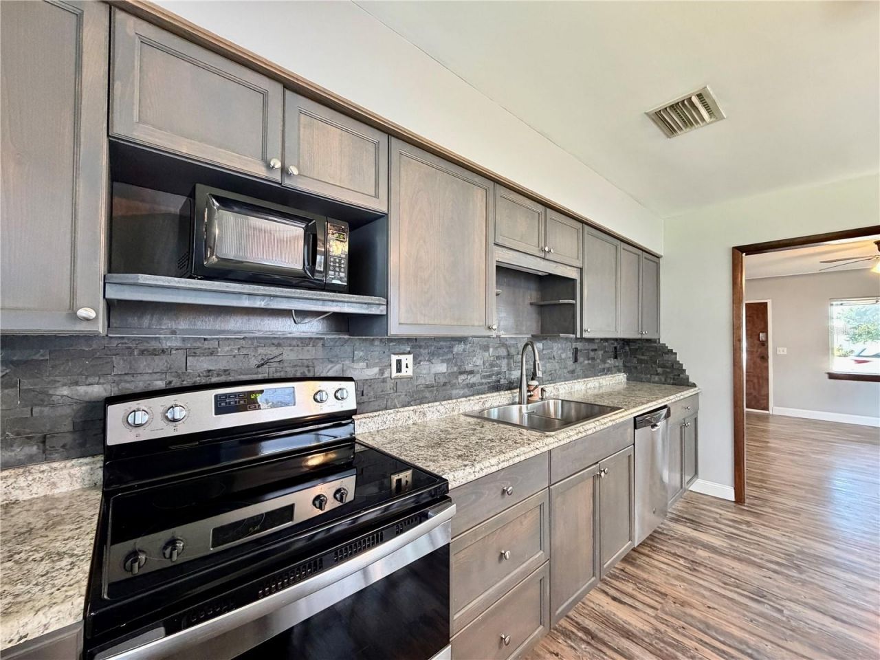4227 5th Avenue N, Saint Petersburg, FL 33713 Photo