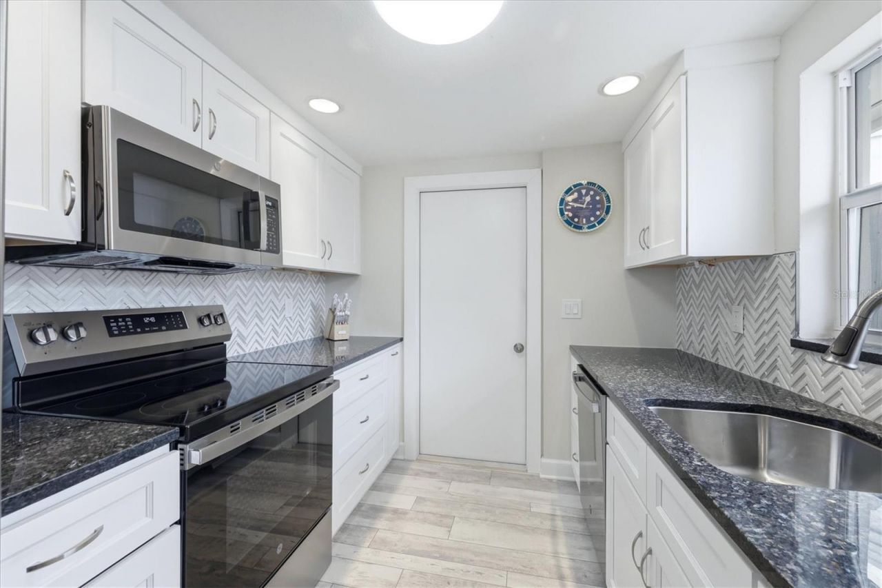 104 Whispering Sands Drive , Unit V27, Sarasota, FL 34242 Photo