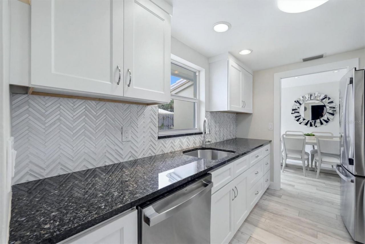 104 Whispering Sands Drive , Unit V27, Sarasota, FL 34242 Photo